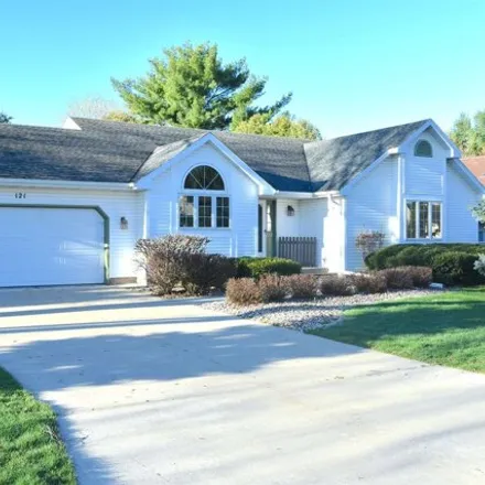 Buy this 3 bed house on 149 Sandridge Trail in Sun Prairie, WI 53590