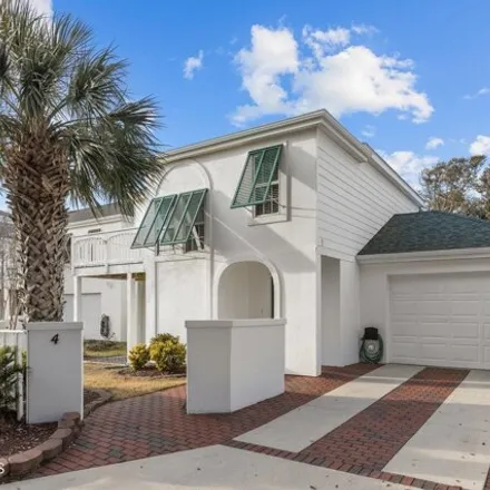 Image 1 - 4 Bermuda Green, Pine Knoll Shores, Carteret County, NC 28512, USA - Condo for sale