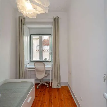 Rent this 6 bed apartment on Rua da Fé 19 in 1150-251 Lisbon, Portugal