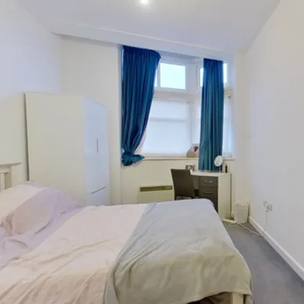 Rent this 2 bed apartment on 22 Portland Road in Nottingham, NG7 4GN