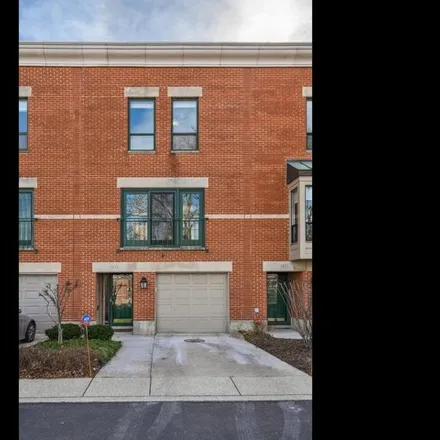 Buy this 3 bed house on 1449 West Harrison Street in Chicago, IL 60688
