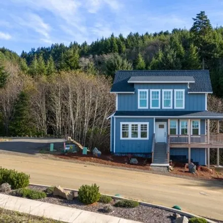 Buy this 2 bed house on 700 Ne Lillian Ln in Depoe Bay, Oregon