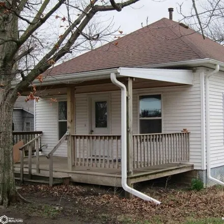 Buy this 2 bed house on 591 North 16th Street in Chariton, IA 50049