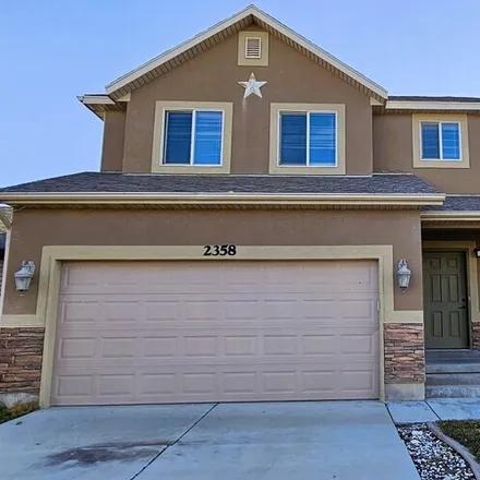 Rent this 5 bed house on 2358 Summit Way