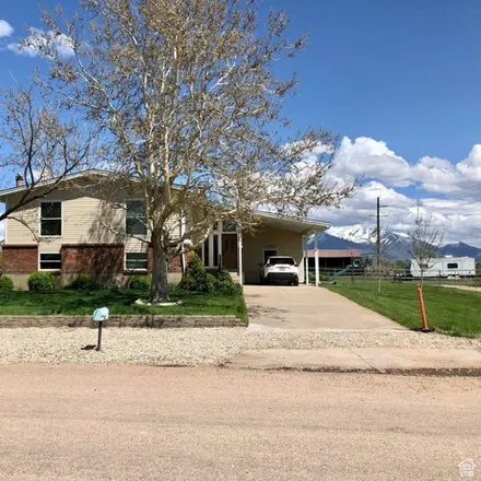 Buy this 5 bed house on 2898 South 4550 West in Weber County, UT 84401