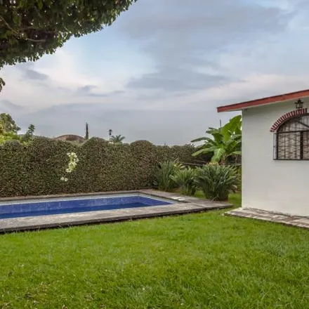 Buy this 4 bed house on Avenida Emiliano Zapata in Tlaltenango, 62170 Cuernavaca