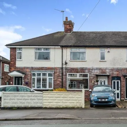 Image 1 - Reeves Avenue, Newcastle-under-Lyme, ST5 9LF, United Kingdom - Townhouse for sale