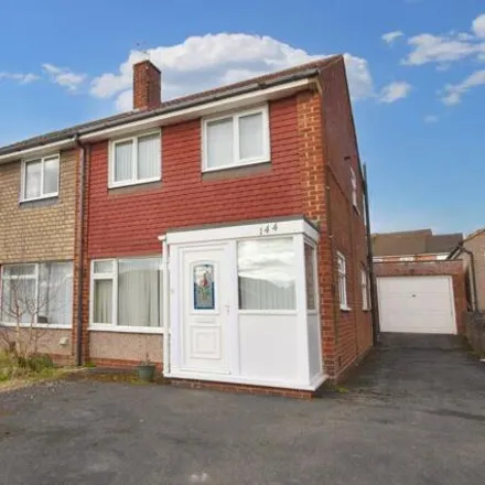 Buy this 3 bed duplex on Portreath Drive in Derby, DE22 2RR