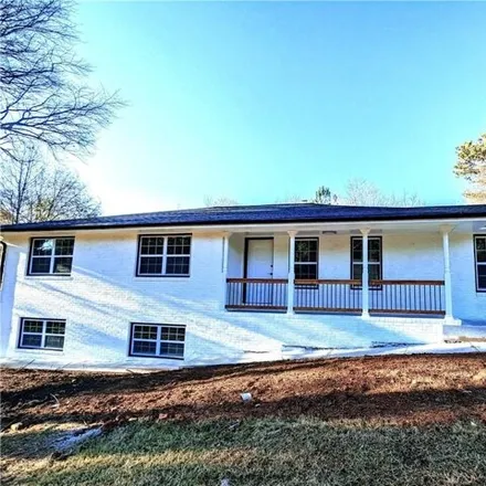 Rent this 5 bed house on Cumming Highway in Lathemtown, Cherokee County