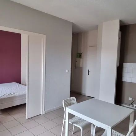 Rent this 2 bed apartment on 2 Rue Diane de Poitiers in 07000 Privas, France