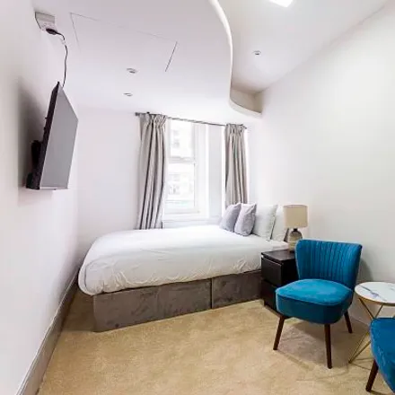 Rent this 1 bed apartment on Santa Maria in Bond Street, London