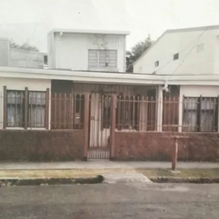Rent this 1 bed house on San Pedro in Roosevelt, CR