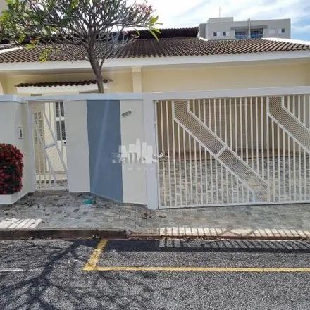 Buy this 5 bed house on Avenida Comendador Mançor Daud in Jardim Santa Catarina, São José do Rio Preto - SP