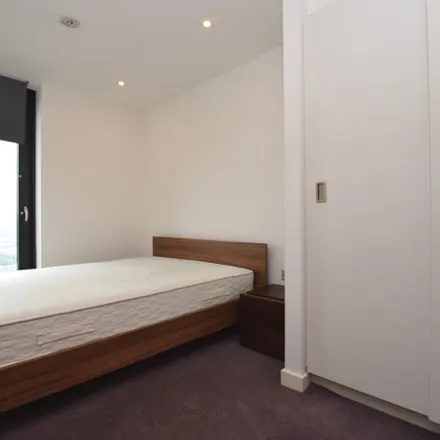 Image 1 - unnamed road, The Heart of the City, Sheffield, United Kingdom - Apartment for rent