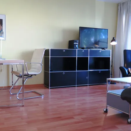 Rent this 2 bed apartment on Güntherstraße 31 in 22087 Hamburg, Germany