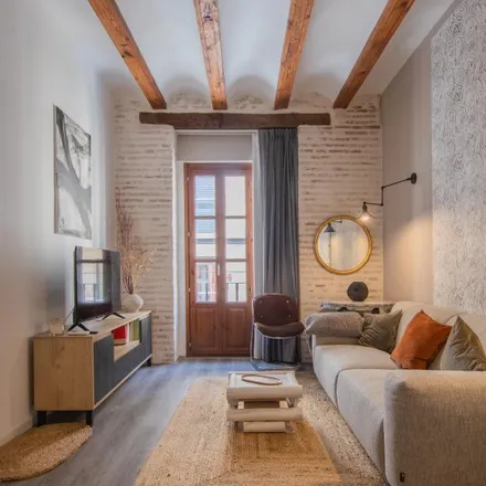 Rent this 3 bed apartment on Carrer de Lepant in 46008 Valencia, Spain