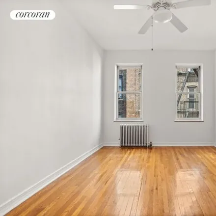 Image 2 - 345 East 61st Street, New York, NY 10065, USA - Apartment for sale