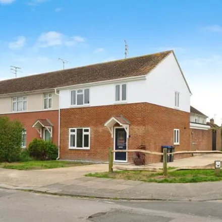 Buy this 3 bed house on Sunningdale Road in Worthing, BN13 2BS