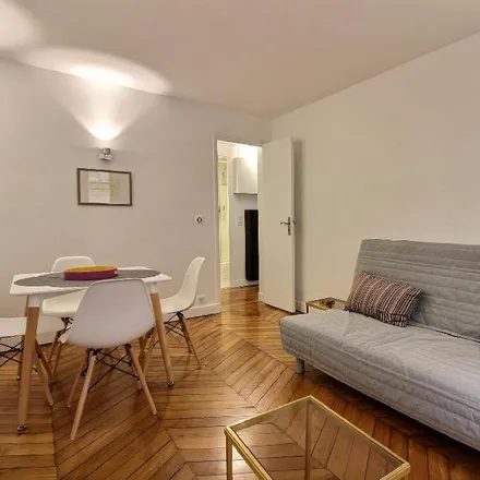 Image 2 - 22 Rue Cadet, 75009 Paris, France - Apartment for rent
