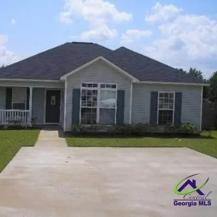 Rent this 3 bed house on 199 Candy Lane in Warner Robins, GA 31088