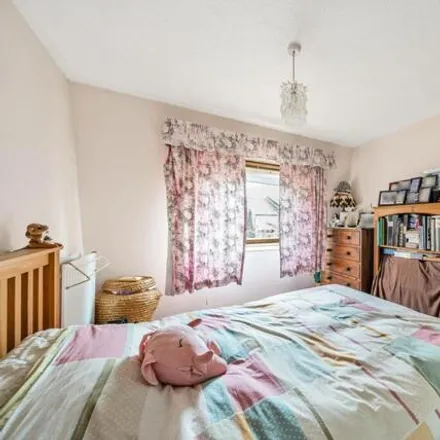 Image 7 - Whewell Road, London, N19 4LS, United Kingdom - Apartment for sale