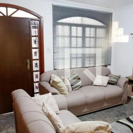 Rent this 3 bed house on Rua Deputado Emílio Carlos in Jardim Bela Vista, Osasco - SP