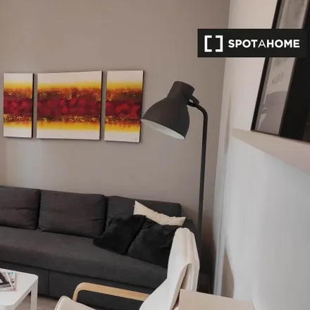Rent this 1 bed apartment on Madrid in Calle de Méjico, 31