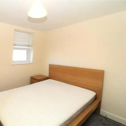 Image 5 - Vectis Court, 4-6 Newport Street, Swindon, SN1 3DX, United Kingdom - Room for rent