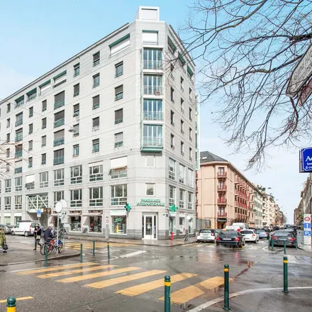Rent this studio apartment on Rue Philippe-Plantamour 11 in 1201 Geneva, Switzerland