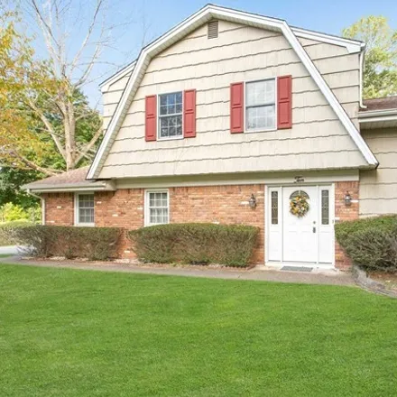 Buy this 3 bed house on 10 Beechwood Road in Montvale, Bergen County