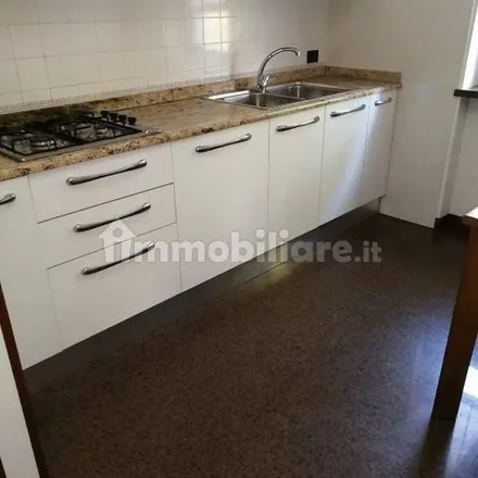 Image 3 - Via Umberto Nobile, 37012 Bussolengo VR, Italy - Townhouse for rent