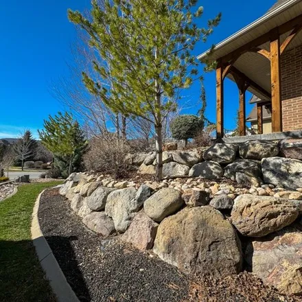 Image 8 - 12218 North Timberline Drive, Highland, UT 84003, USA - House for sale