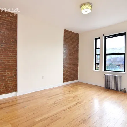 Rent this 5 bed apartment on 190 Wadsworth Avenue in New York, NY 10033