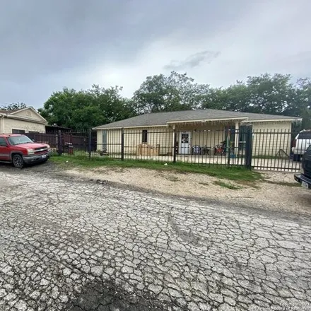 Image 4 - 220 South Picoso, San Antonio, TX 78207, USA - House for sale