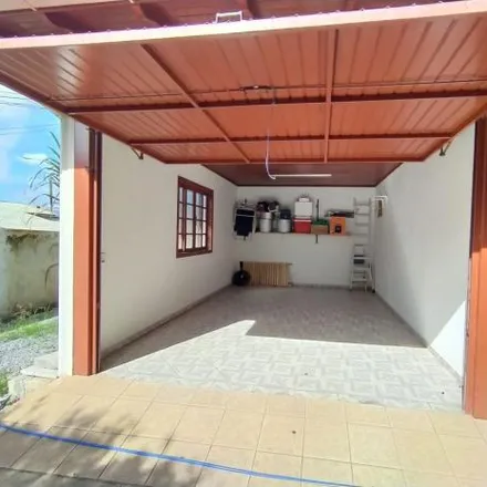 Buy this 5 bed house on Servidão Luciano Garcia (02) in Servidão Arthur Luciano Garcia, Ingleses do Rio Vermelho