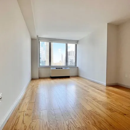 Image 2 - 600 West 59th Street, New York, NY 10019, USA - Apartment for rent
