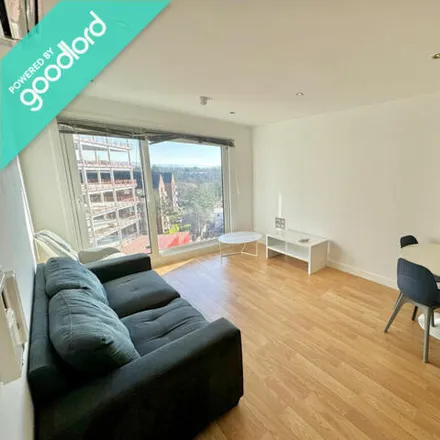 Rent this 2 bed room on Wilmslow Park in 211 Hathersage Road, Victoria Park