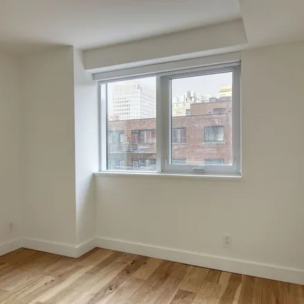 Rent this 1 bed apartment on Chemin Olmsted in Montreal, QC H3A 2B7