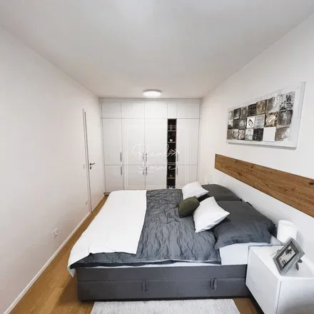 Rent this 3 bed apartment on K Červenému dvoru 575/11 in 100 00 Prague, Czechia