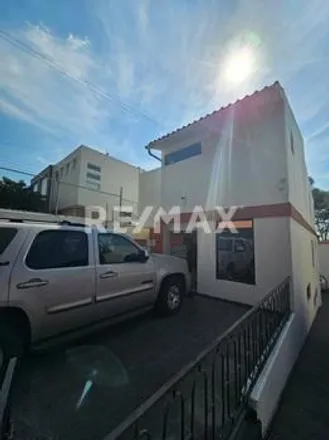 Rent this 3 bed house on Circuito Circunvalación Poniente 42 in 53230 Naucalpan de Juárez, MEX