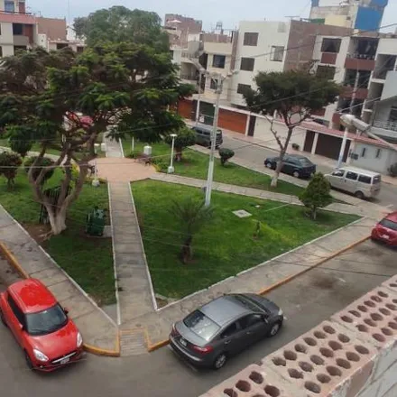 Image 1 - Calle Lago Athabasca, La Perla, Lima Metropolitan Area 07016, Peru - House for sale