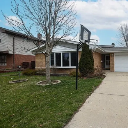 Buy this 4 bed house on West Millers Road in Des Plaines, IL 60016