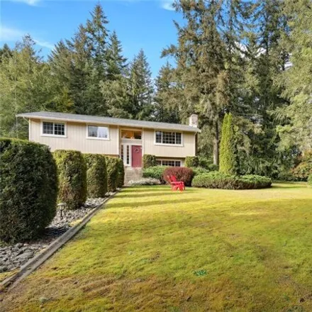 Image 2 - 3338 Northwest Shadow Glen Boulevard, Silverdale, WA 98383, USA - House for sale