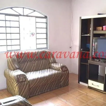 Buy this 3 bed house on Rua Sizenando Gomes de Sá in Padroeira, Osasco - SP