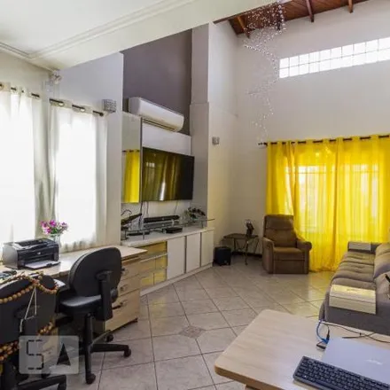 Buy this 4 bed house on Rua Doutor Galdino Nunes Vieira in Jardim Itu, Porto Alegre - RS