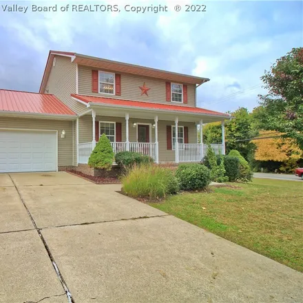 Buy this 3 bed house on 81 Willow Creek in Hurricane, WV 25510