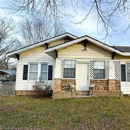 Buy this 5 bed house on 16 East 5th Street in Booneville, AR 72927