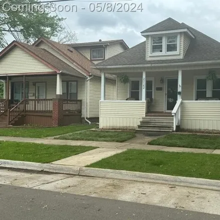Buy this 3 bed house on 23184 Cleveland Street in Dearborn, MI 48124