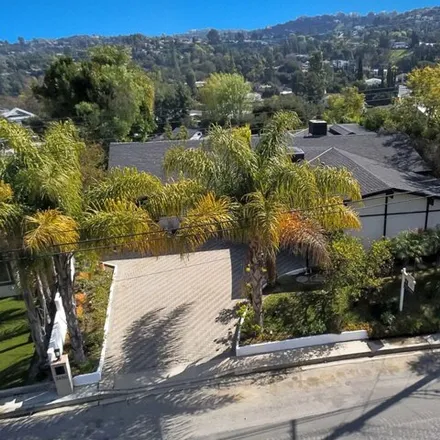 Image 6 - Sapphire Drive, Los Angeles, CA 91436, USA - House for rent
