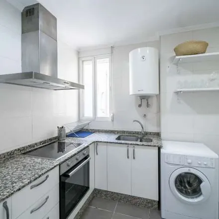 Rent this 3 bed apartment on Carrer de Císcar in 44, 46005 Valencia